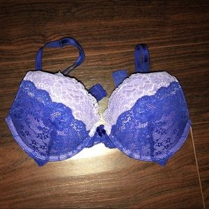 Victoria’s Secret Dream Angels Lace Bra 34C